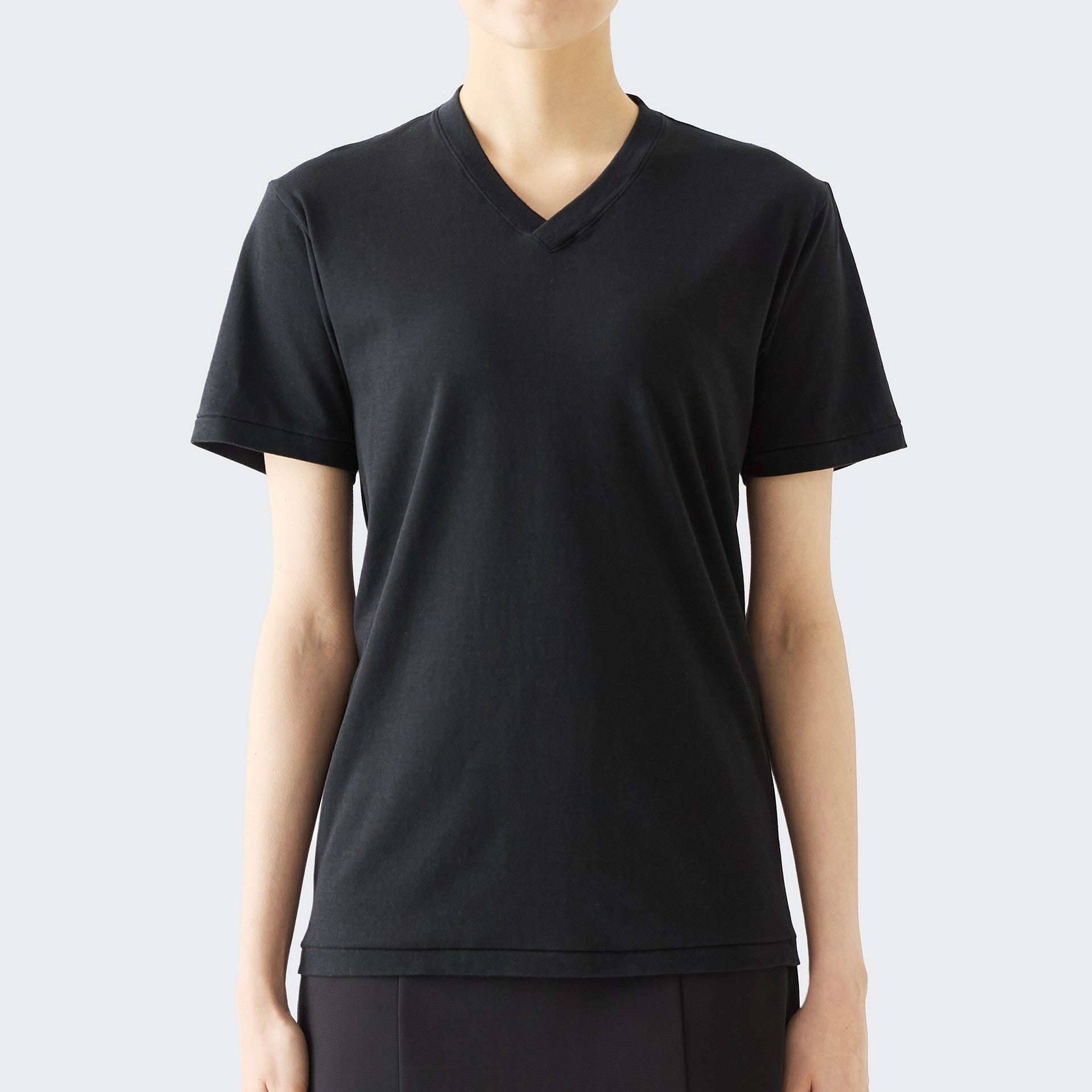 WOMENS ベーシック 半袖 VネックTシャツ BLACK