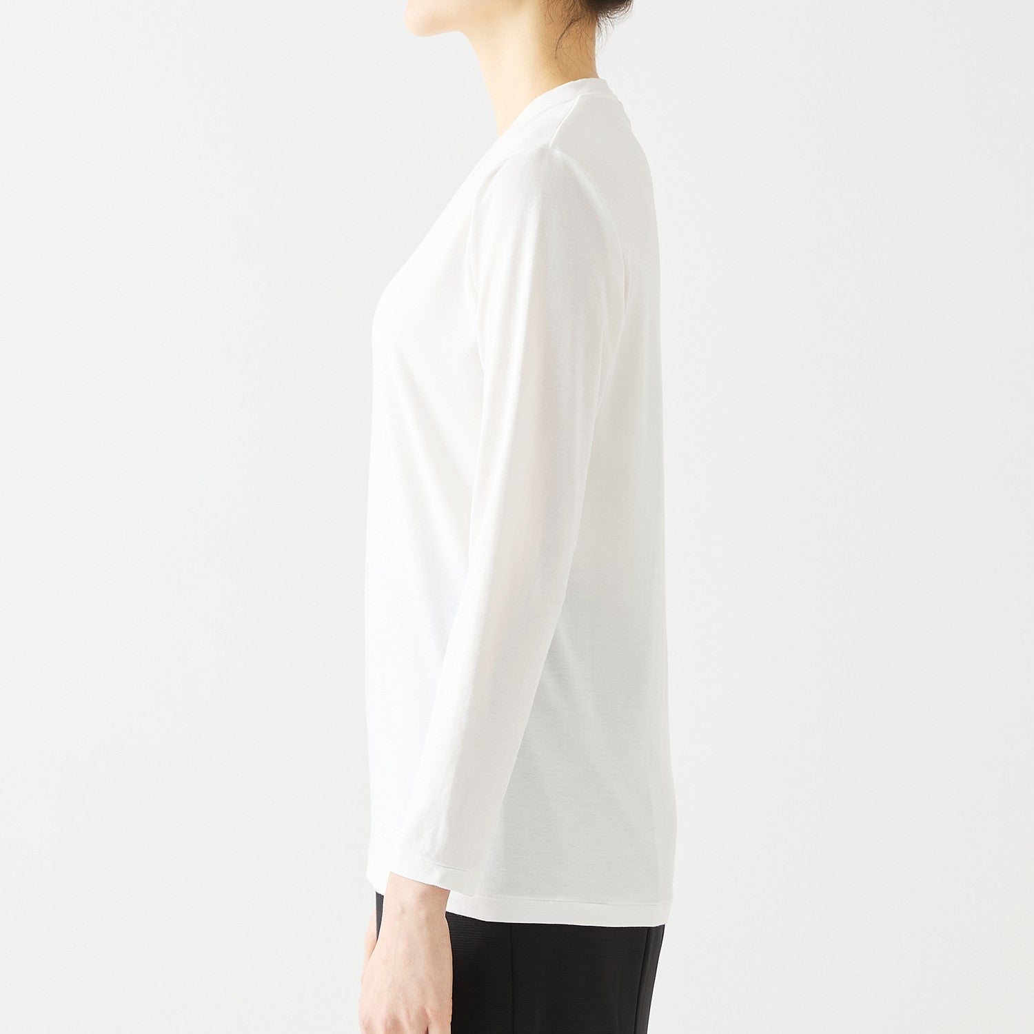 WOMENS BASIC LONG SLEEVE V-NECK T-SHIRT WHITE